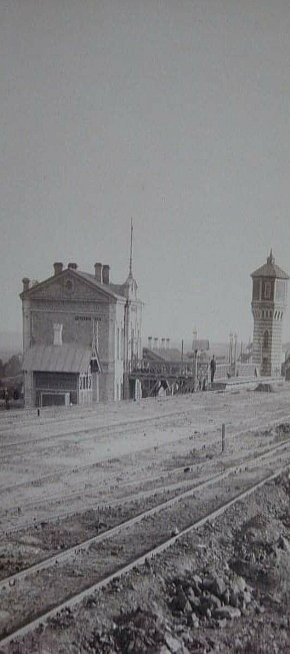 Залізнична станція 