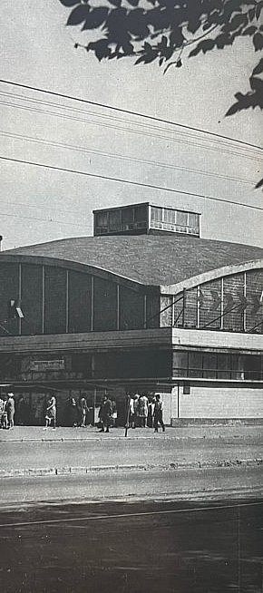 Колгоспний ринок на Соцмісті