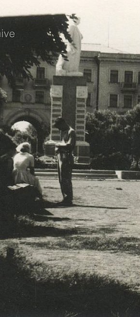 Площа Визволення