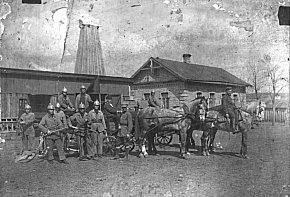 Пожежники при шахті рудника імені Карла Лібкнехта