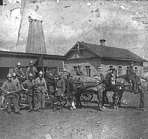 Пожежники при шахті рудника імені Карла Лібкнехта
