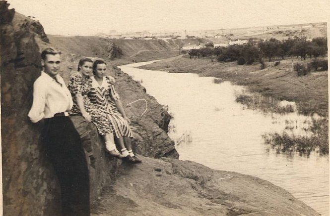 Біля ріки Саксагань, початок 50-х - початок 60-х років ХХ століття