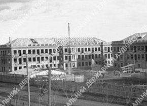 Спорудження будинків для шахтарів ,1948 рік