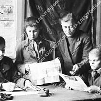 Піонери Криворізької спеціальної загальноосвітньої школи-інтернату для глухих дітей, 1948 рік