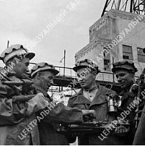 Робітники шахти «Гігант» шахтоуправління ім. Ф. Е. Дзержинського, 1948 рік