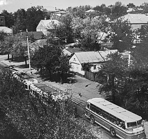 Старе Місто. Дореволюційні будинки на вулиці Леніна. Фото 1960-х років