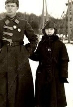 Червоний літун, 1920-ті роки
