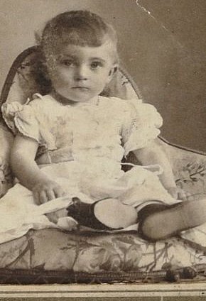 Портрет дитини, початок ХХ століття