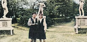 Скульптури в парку Суворова на руднику ім. Комінтерну. Фото 1950-х років