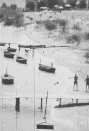 Пляжна зона на правому березі Кресівського водосховища, літо 1968 року