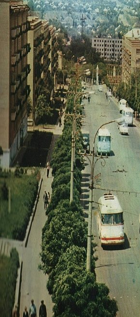 Вид на площу Визволення