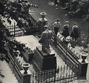 Пам'ятник загиблим під час Другої світової війни солдатам