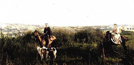 Кінна прогулянка польської родини Войневич