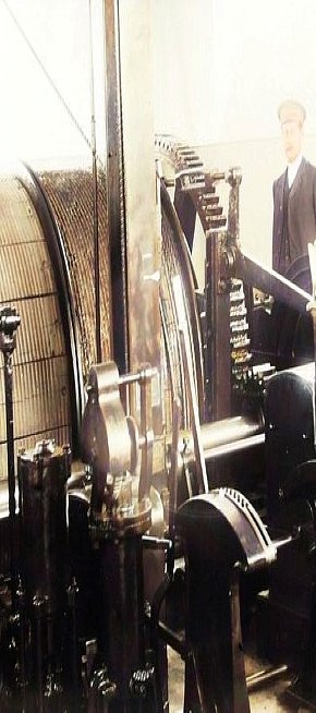 Електрична машина для піднімання тачок з рудою нагору