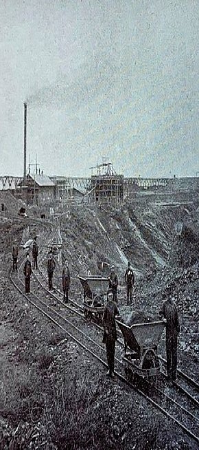 Залізорудні копальні біля Кривого Рогу