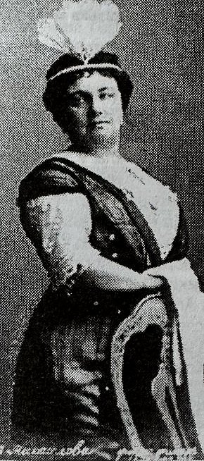 Акторка театру