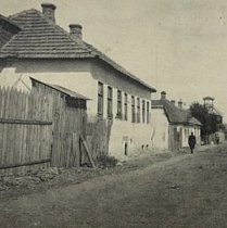Довгинцеве, одна з найстаріших вулиць міста