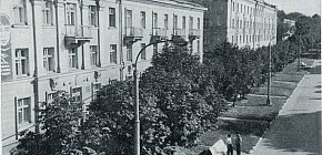 Молодіжні гуртожитки РУ ім. Дзержинського(Саксаганський рудник), 1981 рік.