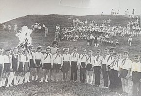 Скелi МОДРу , учнi середньої школи №5 , 1970 рiк