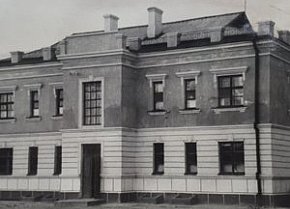 4-квартирний житловий будинок в селищі «Будівельник», 1950-ті роки