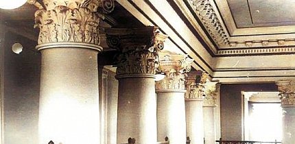 Фойє театру ім. Т. Г. Шевченка (Центрально-Міський район), 1951-й рік