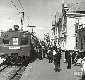 Електропоїзд, Нікополь - Довгинцеве (Кривий Ріг-Головний), 1951 рік.