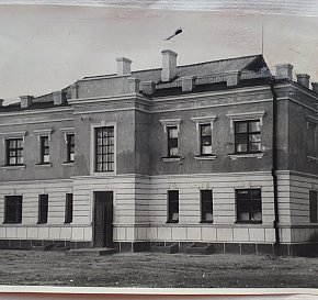 4-квартирний житловий будинок в селищі «Будівельник», 1950-ті роки