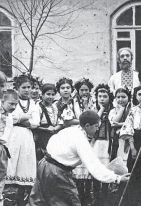 Вистава драматичного гуртка Криворізького комерційного училища, 1912 рік