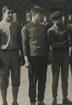 Восьмикласники криворізької СШ №27, 1965-1966 роки