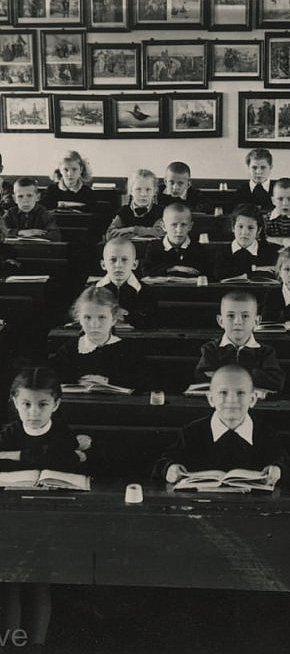 1-А клас криворізької СШ №69(Соцмісто), 1960 рік.