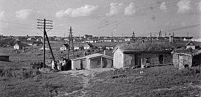 Вид на околиці цегельного заводу, що у балці Південній Червоній, 1941 рік