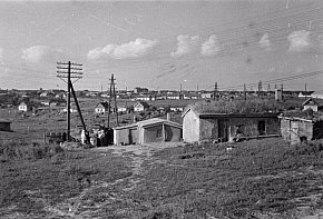 Вид на околиці цегельного заводу, що у балці Південній Червоній, 1941 рік