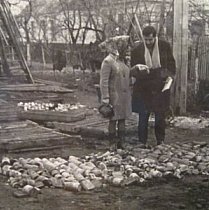 Бурова вишка і кернові ящики в селищі імені В.А.Валявка, 1970 рік