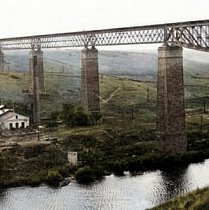 Міст Белелюбського через річку Інгулець та водокачка, світлина часів німецької окупації