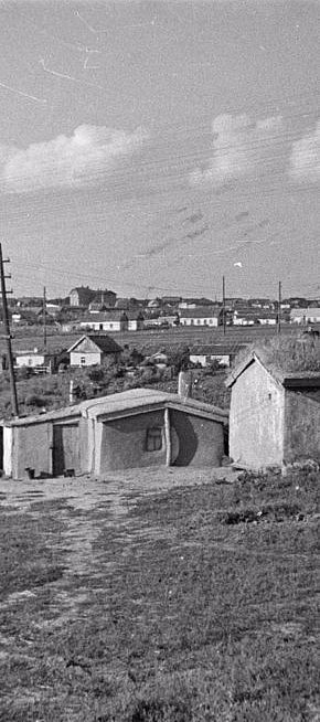 Вид на околиці цегельного заводу, що у балці Південній Червоній, 1941 рік