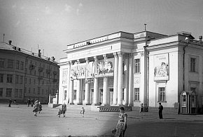 Палац культури імені Богдана Хмельницького, 1958 рік