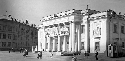 Палац культури імені Богдана Хмельницького, 1958 рік