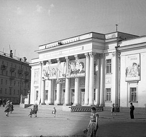 Палац культури імені Богдана Хмельницького, 1958 рік
