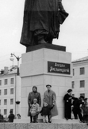 Пам'ятник Богдану Хмельницькому