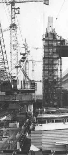 Будівництво корпусу збагачення Криворізького ГЗК окислених руд