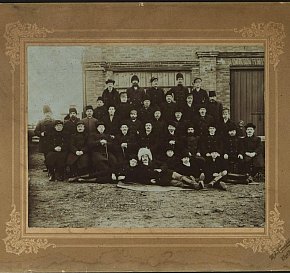 Робітники електромеханічного відділу Галковського рудника, 1907 рік