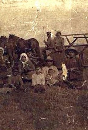 Селянська родина, Веселі Терни, 1905 рік