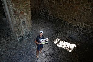 Погріб Сергія Колачевського: залишки садиби, склеп і два льохи мецената й рудопромисловця