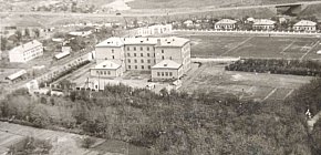 Середня школа номер 34 і стадіон Гірник, кінець 1950-х, початок 1960-х років