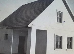 Трикімнатний житловий будинок, 1950-ті роки