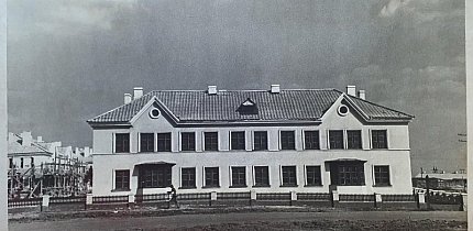 Двоповерховий житловий будинок, 1950-ті роки