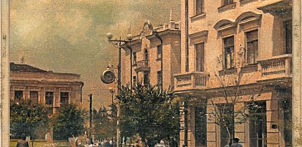 Вид з нижньої частини вулиці Олександра Поля (Октябрьської), літо 1955-го року