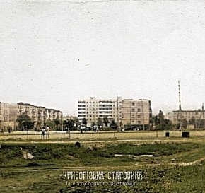 Зупинка «Ювілейна», вид з вулиці Співдружності, перша половина 1980-х років