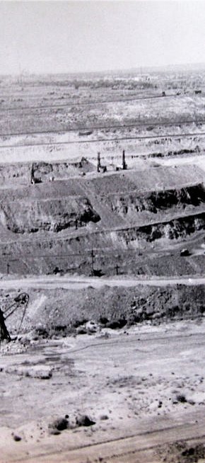 Південно-західний борт Глеюватського кар’єру ЦГЗК, 1978-1979 років