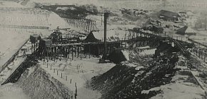 Криворіжжя, вид на засніжений рудник